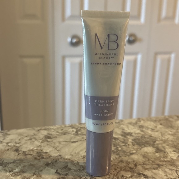 Meaningful Beauty Dark Spot Treatment by Cindy Crawford 1 oz / 30 ml Sealed - Picture 1 of 6